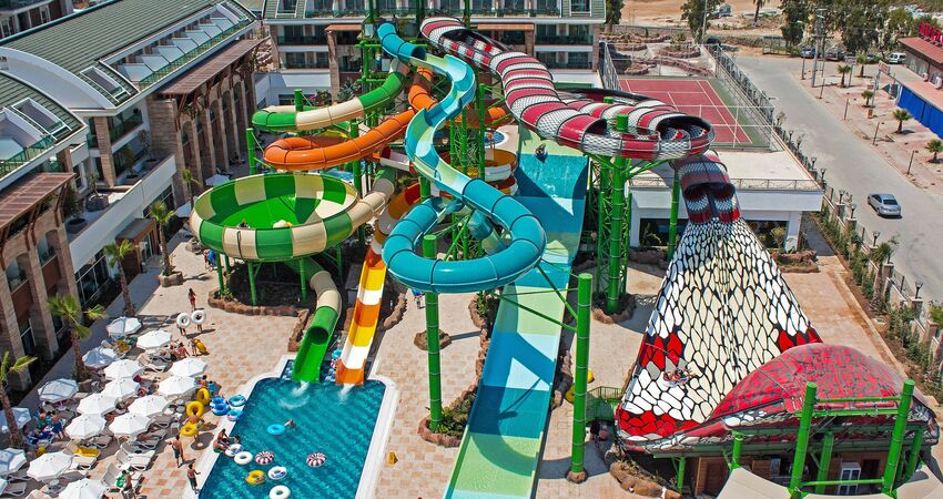 Crystal Waterworld Resort & Spa