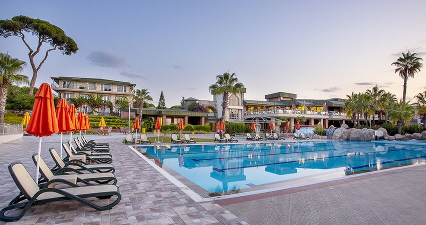 Pine Beach Belek