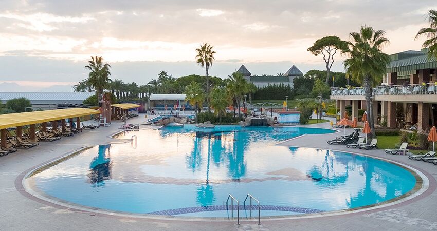 Pine Beach Belek