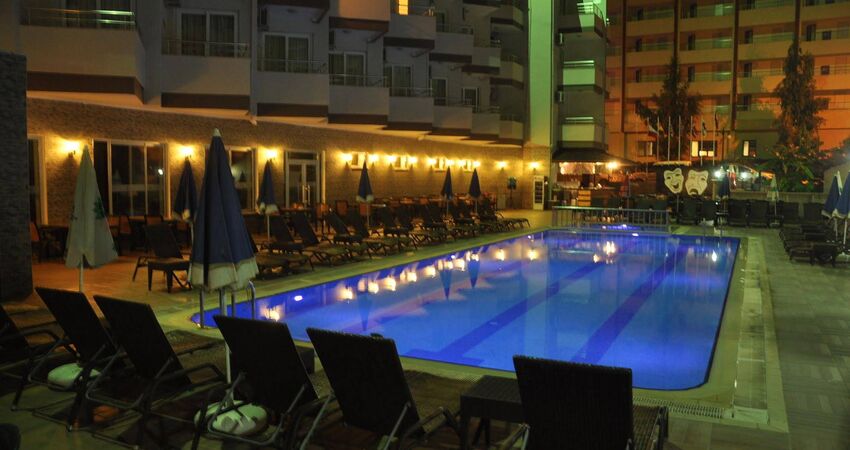 Grand Atilla Hotel