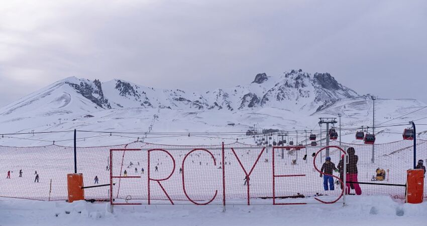 Kapadokya Erciyes Kayak Turu